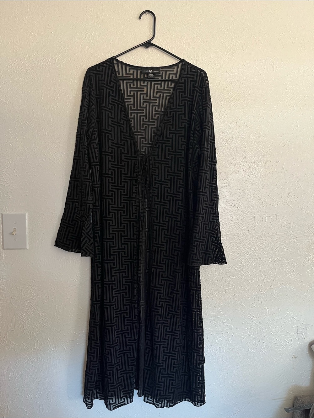Ashley Stewart Black Sheer Witchy Duster Bell Sleeves Size 14/16